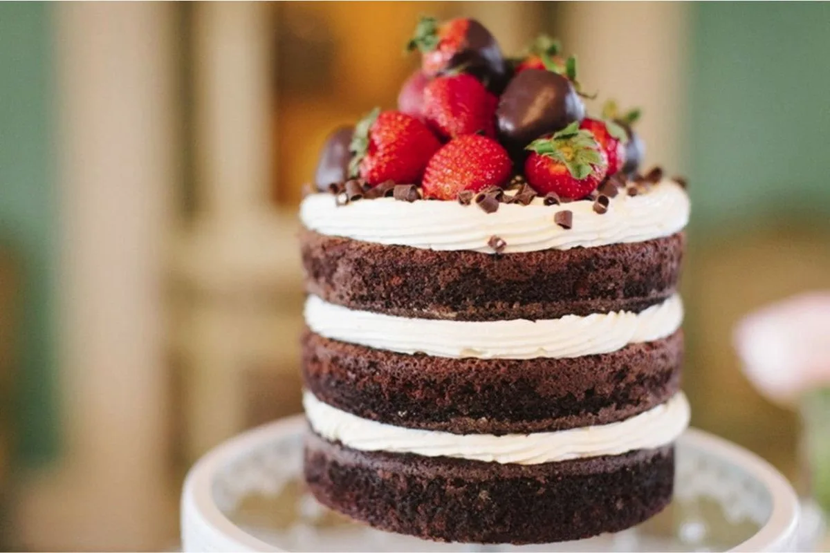 naked cake